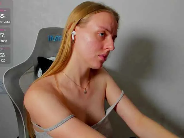 Live sex webcam photo for Jam-cream #294007633