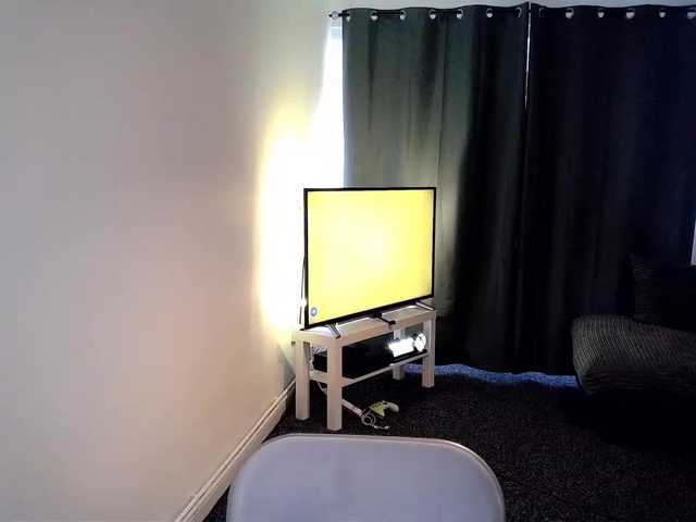 Live sex webcam photo for JamesAndAiden #274118353