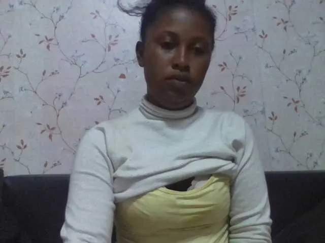 Live sex webcam photo for JamieParadise #278222499