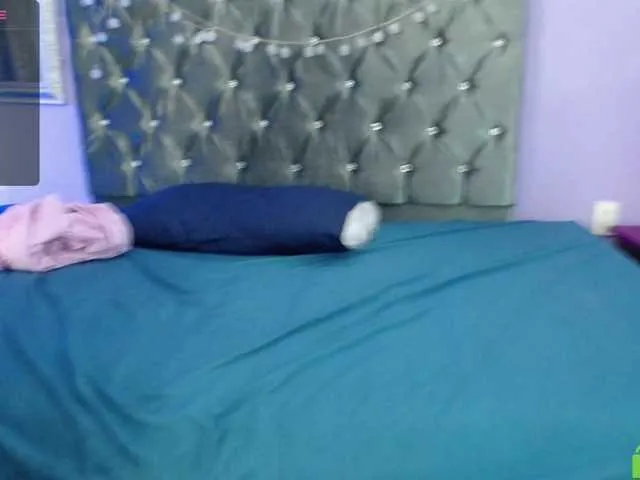 Live sex webcam photo for JamilaFadel #276699702