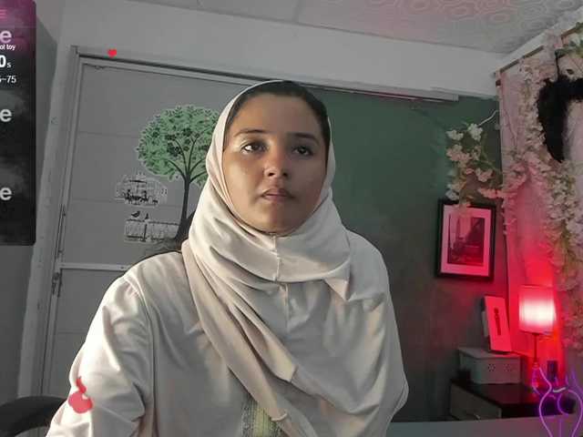 Live sex webcam photo for JamilaTaleb #278020061