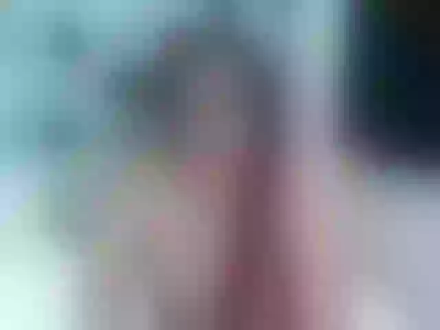 Live sex webcam photo for JamineQueen93 #275560031