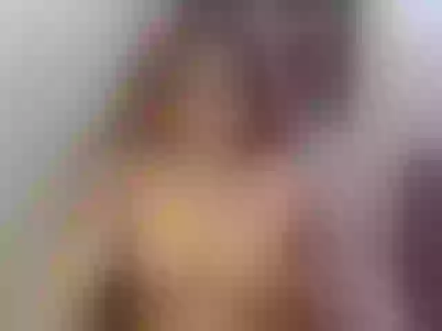 Live sex webcam photo for JamineQueen93 #275573383