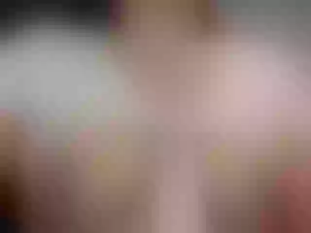 Live sex webcam photo for JamineQueen93 #277144010