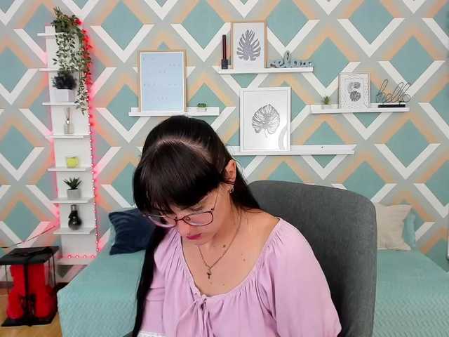 Live sex webcam photo for Jammie-Al #274134710