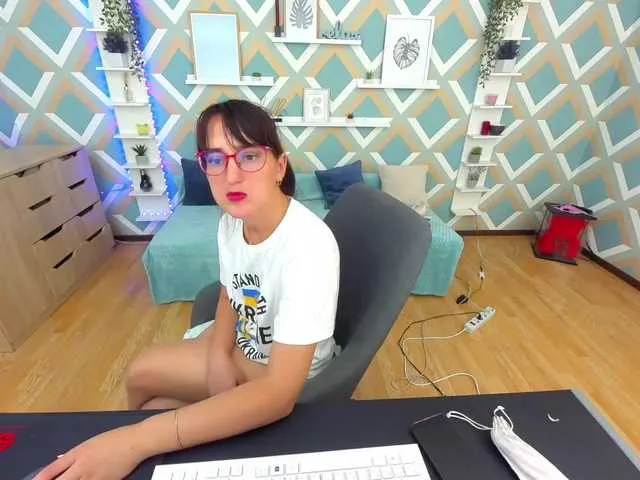 Live sex webcam photo for Jammie-Al #274448295