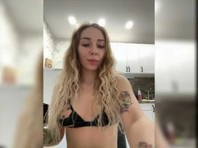 Live sex webcam photo for Janchi- #277203022