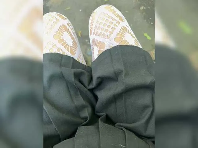 Live sex webcam photo for Janchi- #291225332