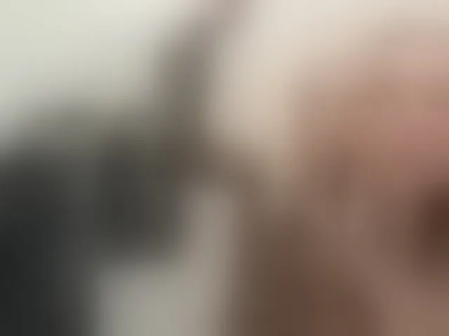 Live sex webcam photo for Janchi- #293451025