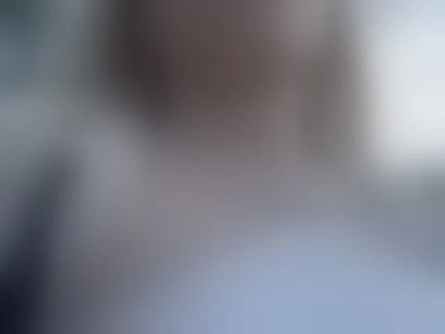 Live sex webcam photo for Janchi- #293555908