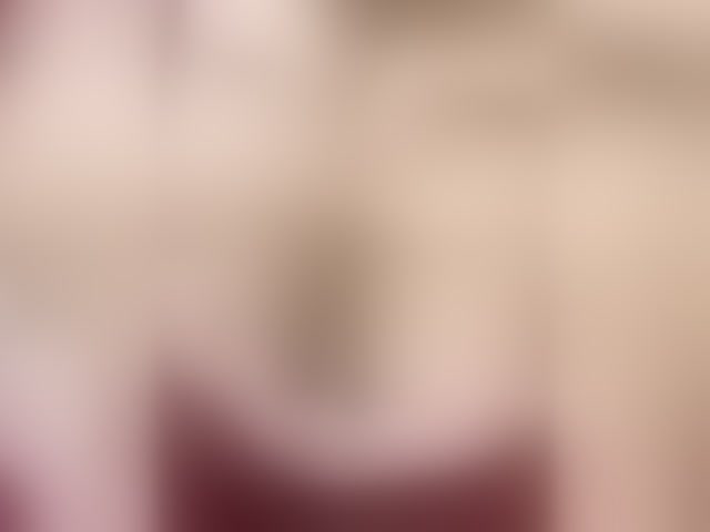 Live sex webcam photo for Janchi- #294041486