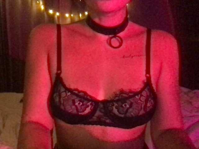 Live sex webcam photo for Jandk- #277832895