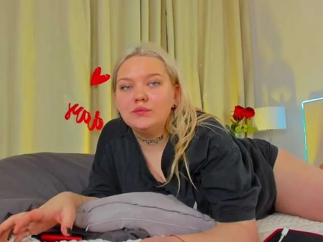 Live sex webcam photo for JaneClar #277327432