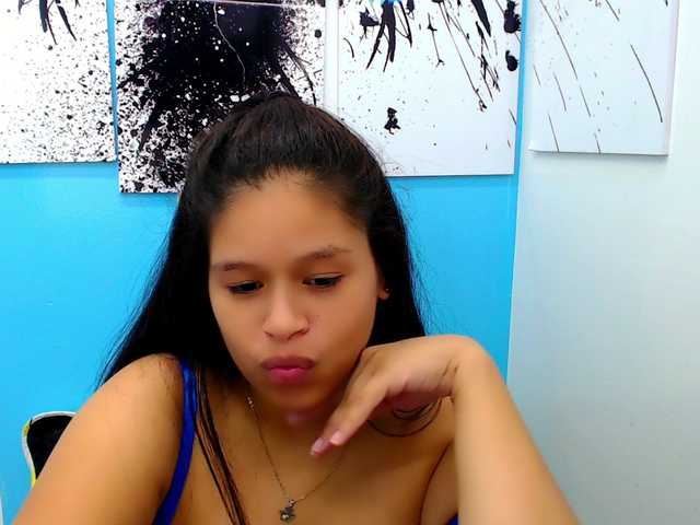 Live sex webcam photo for JaneKnox #272474572