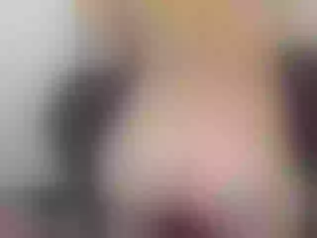 Live sex webcam photo for JaneRossy #277810197
