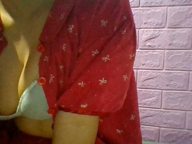 Live sex webcam photo for JangHi-22 #293956410