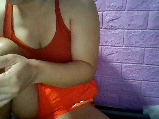 Live sex webcam photo for JangHi-22 #294039313