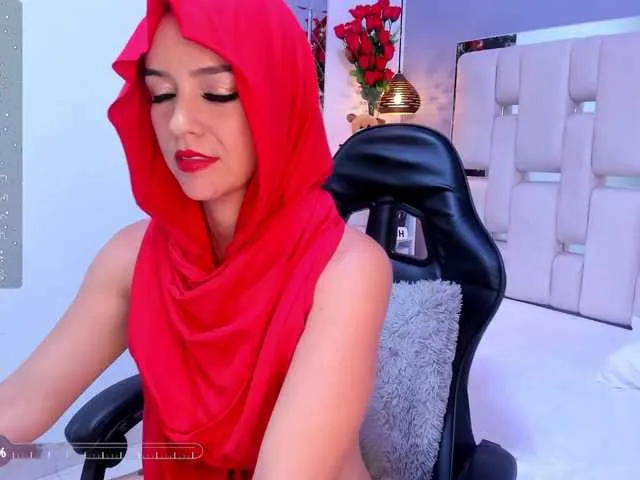 Live sex webcam photo for JannaLove- #277280841