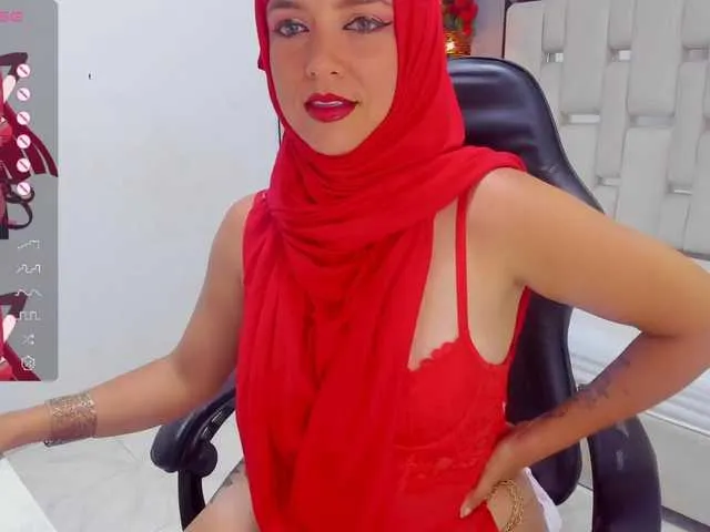 Live sex webcam photo for JannaLove- #278582811