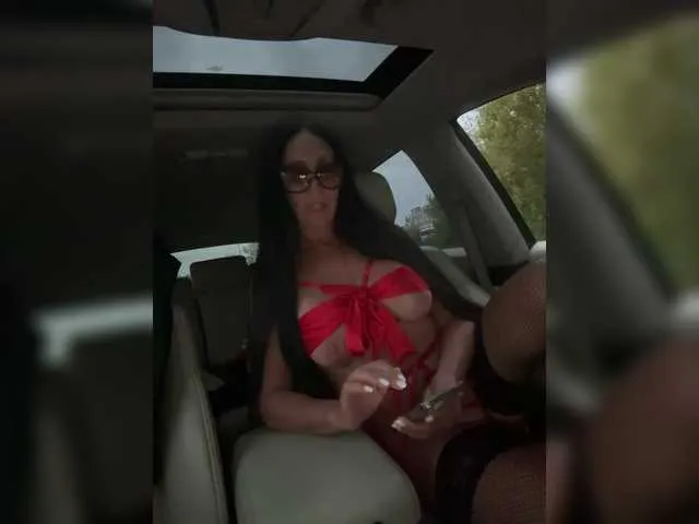 Live sex webcam photo for Janochka666 #291804351