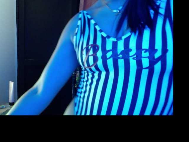 Live sex webcam photo for Japonesa01 #273564504