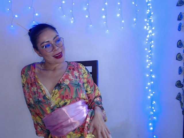 Live sex webcam photo for Japonesa01 #273912890