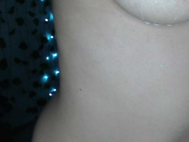 Live sex webcam photo for Japonesa01 #274364656