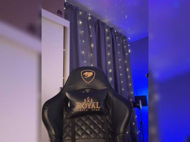 Live sex webcam photo for Jasmin-Li #278304434