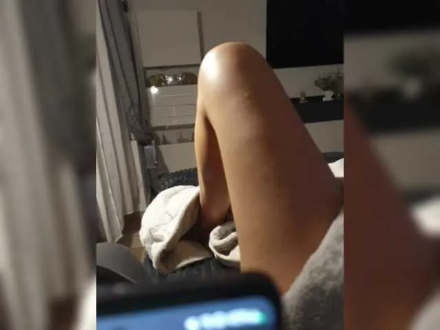 Live sex webcam photo for Jasmin-Style #292123222