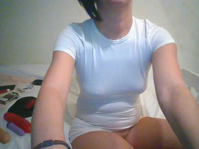 Live sex webcam photo for Jasmine74 #290337947