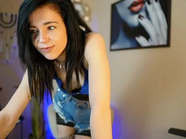 Live sex webcam photo for JasmineBlack #277650694