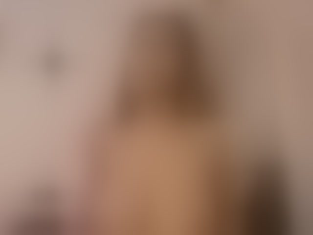 Live sex webcam photo for JasmineRoss #294215224
