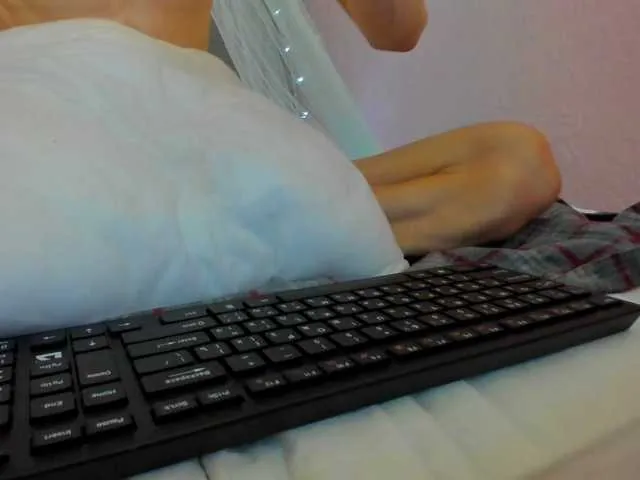 Live sex webcam photo for JasonRomer #275512592