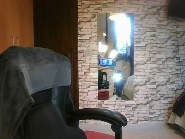 Live sex webcam photo for JasonSmith1 #291004118