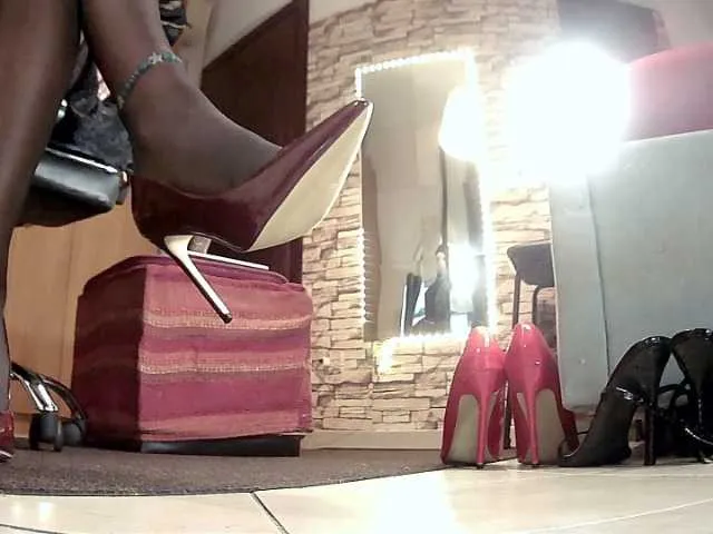 Live sex webcam photo for JasonSmith1 #291666224