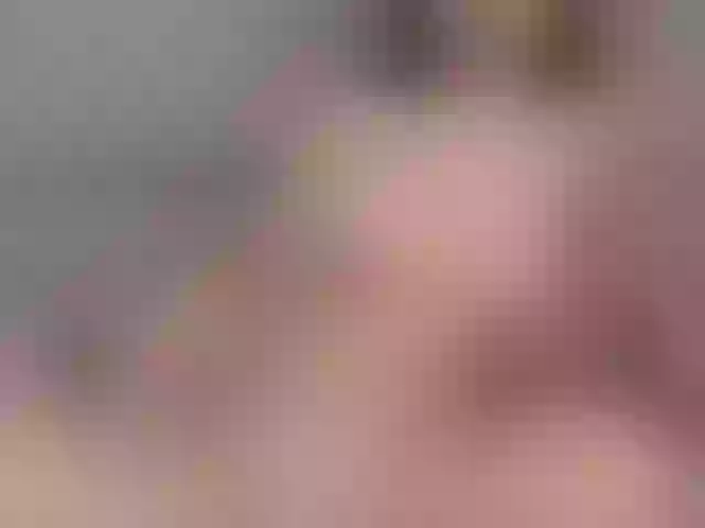Live sex webcam photo for Jasper-Maddy #275588612