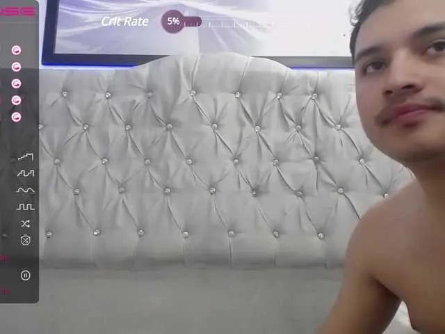Live sex webcam photo for Jasper-Maddy #275661473