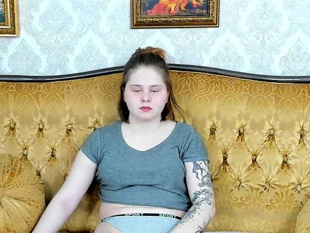 Live sex webcam photo for JassiJinx #272990629