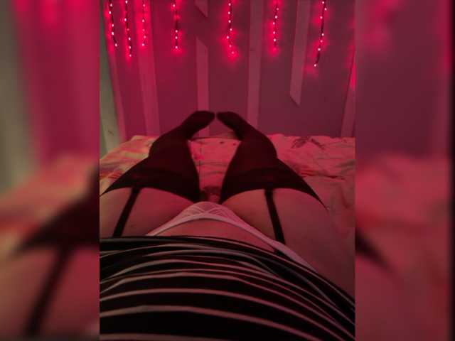 Live sex webcam photo for Jassy25 #277330016