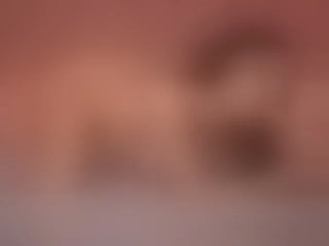 Live sex webcam photo for JassyeJoy #277796575