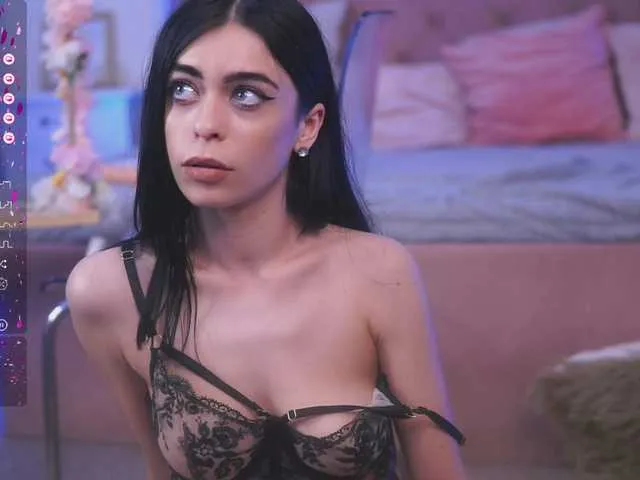 Live sex webcam photo for JassyeJoy #277836919
