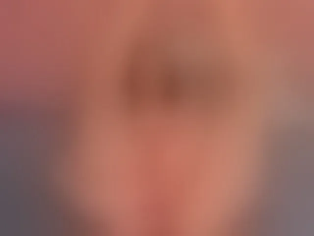 Live sex webcam photo for JassyeJoy #290976299