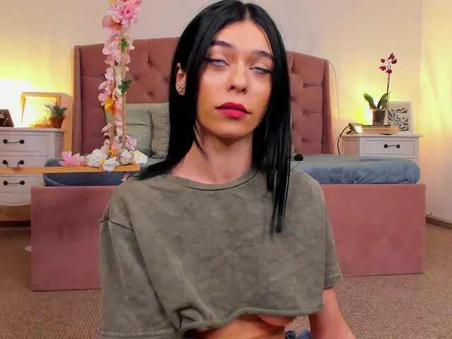 Live sex webcam photo for JassyeJoy #291026991