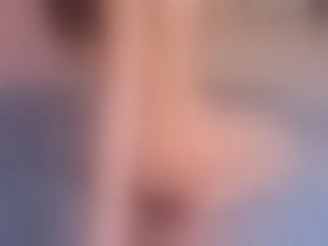 Live sex webcam photo for JassyeJoy #292663716