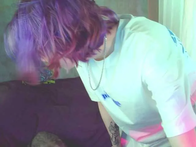 Live sex webcam photo for Jaxonat #277817941