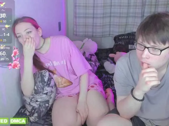 Live sex webcam photo for JayMollyy #290830279