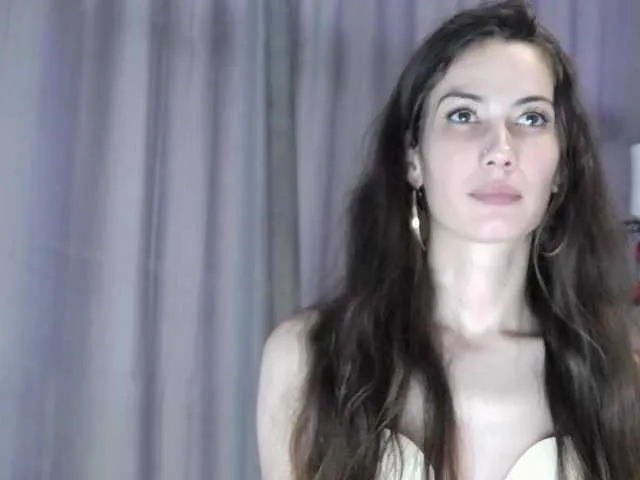 Live sex webcam photo for Jayllene #273752754