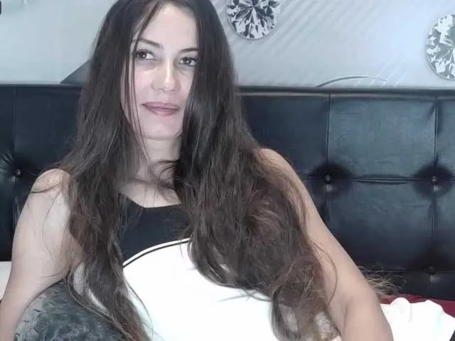Live sex webcam photo for Jayllene #274895471