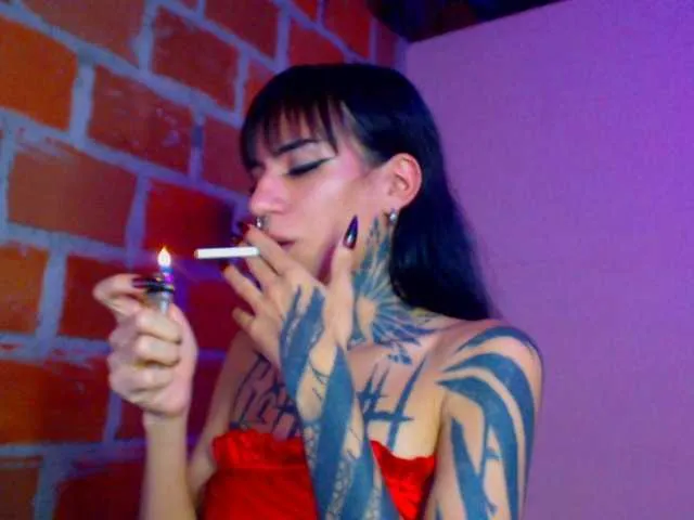 Live sex webcam photo for JazmiiWolf #278178251