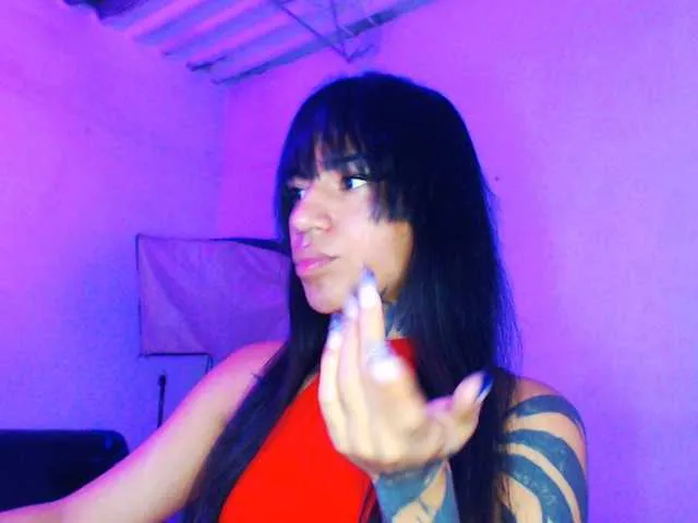 Live sex webcam photo for JazmiiWolf #291324718